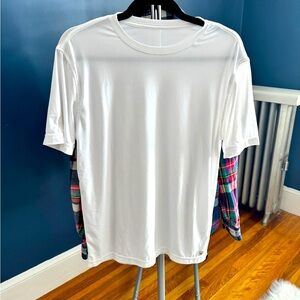 Vuori men’s t shirt white M